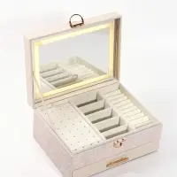 Шкатулка для украшений с зеркалом &laquo;Кракелюр&raquo;, 23&times;17.5&times;10.5 см, с подсветкой