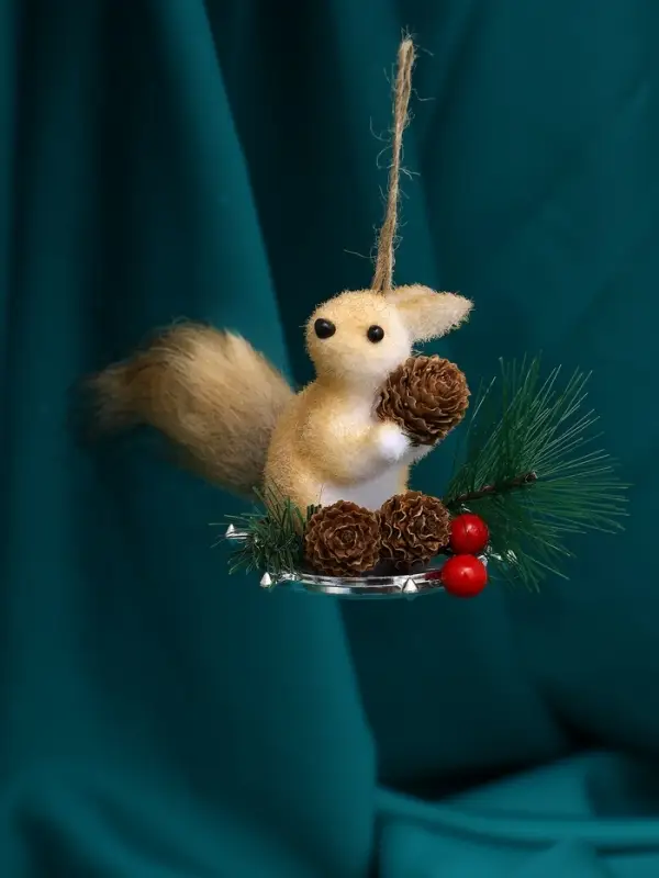 Украшение ёлочное Украшение ёлочное "Бельчонок на веточке" 7,5х12 см, бежевый