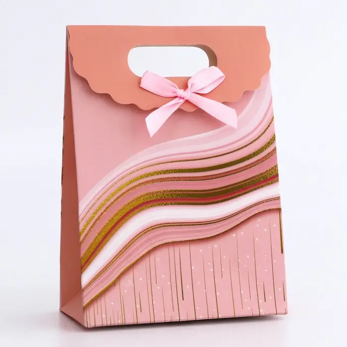 Подарочная коробка - пакет, упаковка с вырубной ручкой, «Розовая грация» , 12×6×16 см Подарочная коробка - пакет, упаковка с вырубной ручкой, «Розовая грация» , 12×6×16 см