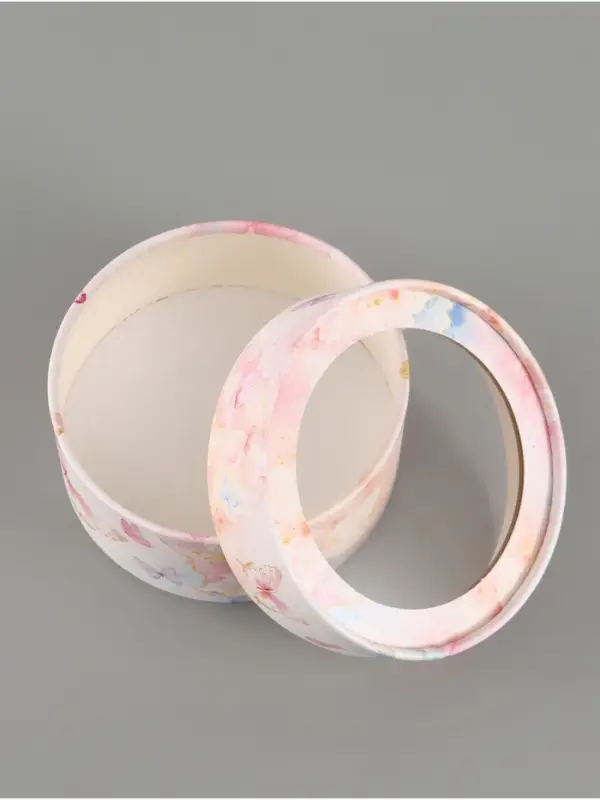 Коробка подарочная тубус с окном &laquo;Бабочки&raquo;, 12&times;12&times;5 см
