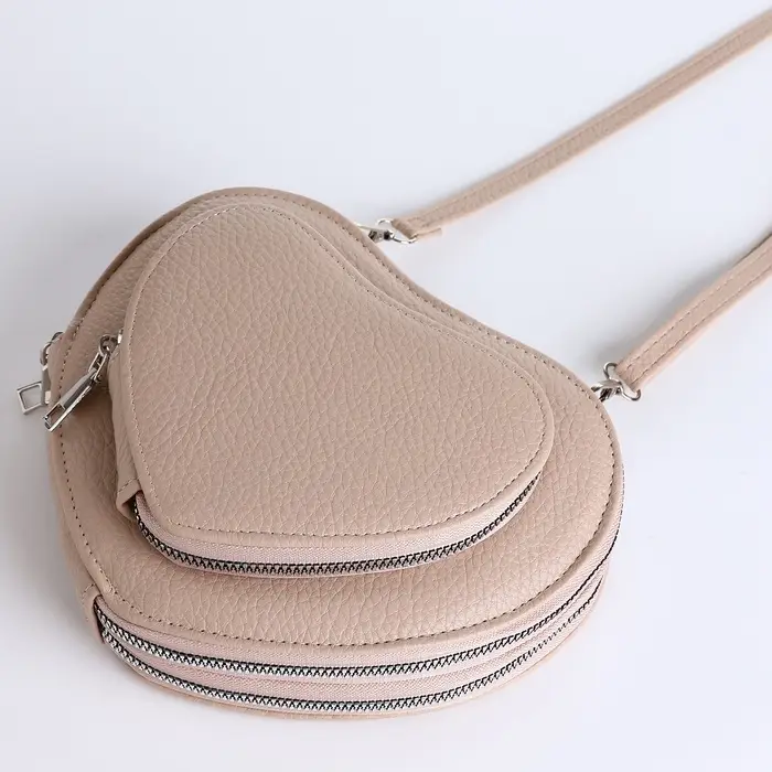 Сумка женская кросс-боди на молнии, в форме сердца, 20&times;5&times;16 см, бежевая