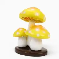 Садовая фигура из полистоуна &laquo;Жёлтый мухомор&raquo;, 15&times;10&times;16 см