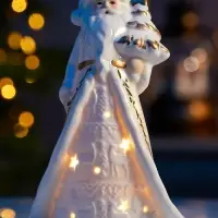 Светодиодная фигура &laquo;Дед Мороз в тулупе&raquo;, 15.7&times;7.4&times;5.8 см, 1 LED, керамика, от батареек LR44&times;3, тёплый белый свет