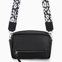 Сумка женская кросс-боди TEXTURA на молнии, 21&times;7&times;13 см, чёрная