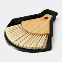 Щетка с совком "Meli", бамбуковая ручка, цвет черный 20х19 см Щетка с совком "Meli", бамбуковая ручка, цвет черный 20х19 см