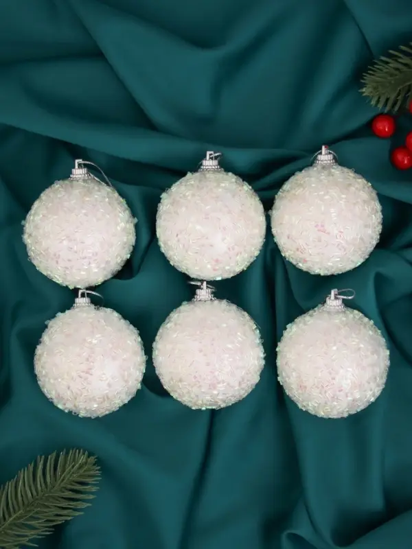Ёлочные игрушки &laquo;Пушинка - бисер&raquo;, шары новогодние, d=5.5 см, набор 6 шт., белый