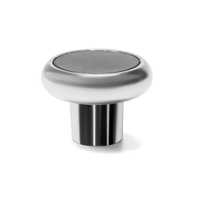 Ручка-кнопка ТУНДРА РК101, цвет хром с черной вставкой Ручка-кнопка ТУНДРА РК101, цвет хром с черной вставкой