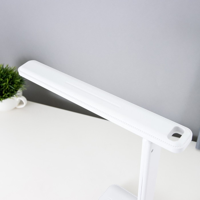 Настольная лампа сенсорная LED 10Вт АКБ USB белый 17х25,5х29 см Настольная лампа сенсорная LED 10Вт АКБ USB белый 17х25,5х29 см