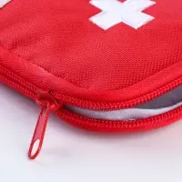 Аптечка дорожная, 15.6х11.6 см, красный