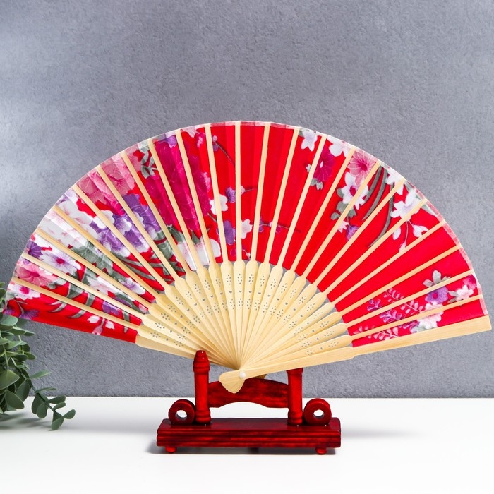 Веер бамбук, текстиль h=21 см  Веер бамбук, текстиль h=21 см "Цветы" с чехлом, красный