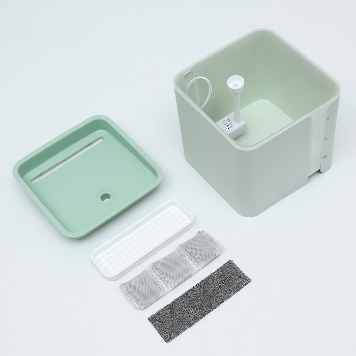 Фонтанчик для животных Carno, 2 л, с датчиком воды и фильтром, 18х16 см 2 л, зелёный Фонтанчик для животных Carno, 2 л, с датчиком воды и фильтром, 18х16 см 2 л, зелёный