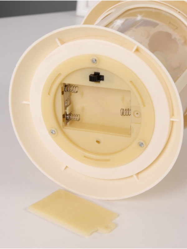 Светодиодная свеча в подсвечнике RISALUX «Свечи в звездах», LED-ночник, 1.5 Вт, 3×ААА, 12×12×23 см