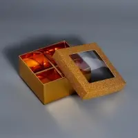 Коробка для 4 конфеты золото глиттер, 8.5&times;8.5&times;4 см