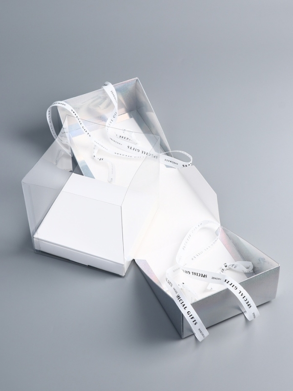 Коробка под бенто-торт с ленточками, 15,5 х 15,5 х 16 см