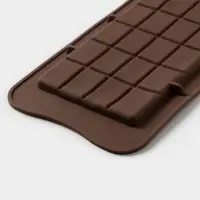 Форма для шоколада Доляна &laquo;Плитка&raquo;, силикон, 22.5&times;10.5&times;0.9 см, 24 ячейки (2&times;2.5 см), коричневая