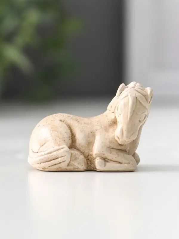 Фигура Нэцкэ «Лошадь №2», 3×4.5×3 см, слоновая кость Фигура Нэцкэ «Лошадь №2», 3×4.5×3 см, слоновая кость