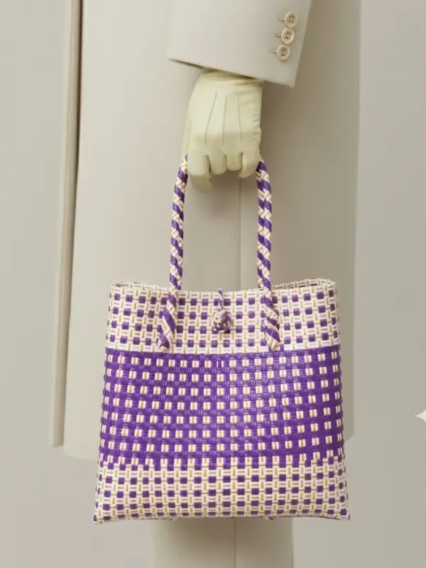 Сумка плетёная, 40&times;20&times;55 см, пластик, фиолетово-белая