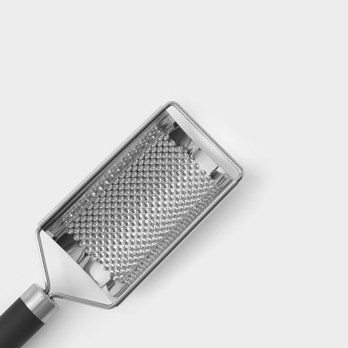 Тёрка для сыра мелкая Доляна Venus, 23,5×5,8 см, с ручкой, цвет чёрный Тёрка для сыра мелкая Доляна Venus, 23,5×5,8 см, с ручкой, цвет чёрный