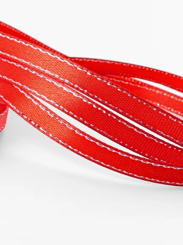 Лента атласная, с серебряным люрексом, 6 мм, 23&plusmn;1 м, красная №026