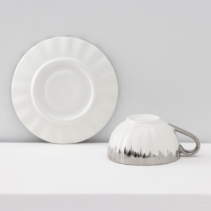 Сервиз керамический чайный «Снежная лавина», 12 предметов: 6 кружек 80 мл, 6 блюдец d=11,2 см, цвет МИКС