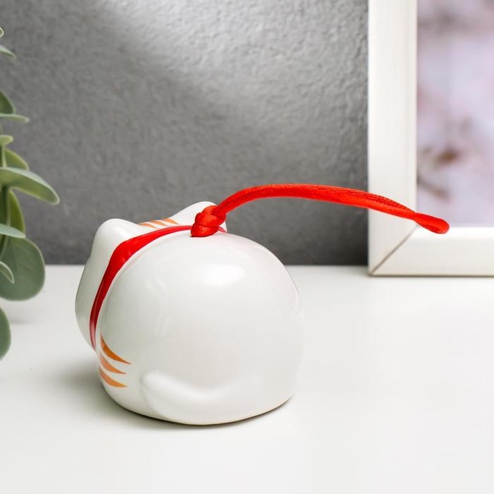 Сувенир керамика колокольчик Сувенир керамика колокольчик "Манэки-нэко лежит" 5,7х5,5х5 см