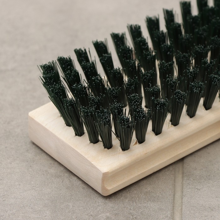 Щётка полотёрная с ремешком, 6-ти рядная, 22×7,5 см Щётка полотёрная с ремешком, 6-ти рядная, 22×7,5 см