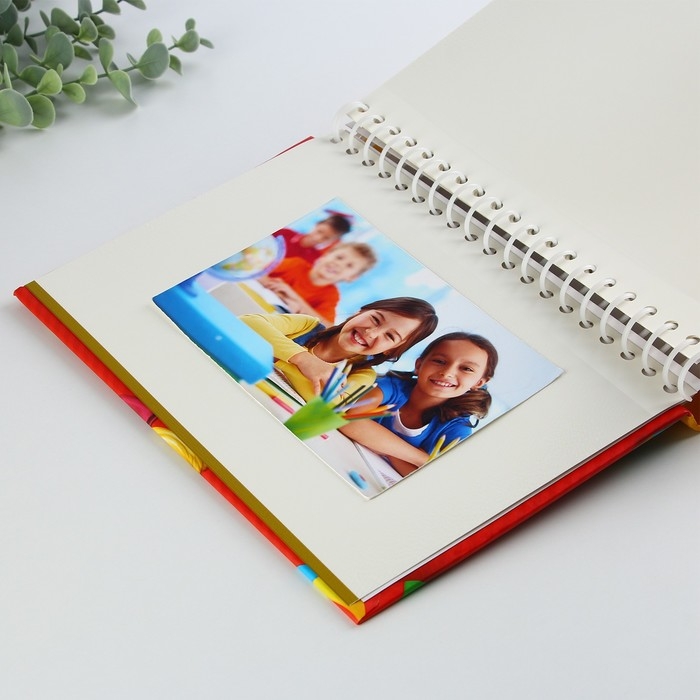 Фотоальбом на выпускной &laquo;Выпускник&raquo; 10 магнитных листов, 25 &times; 19 см