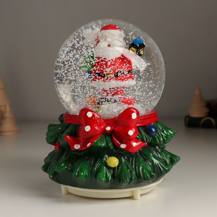 Сувенир полистоун водяной шар свет, музыка Сувенир полистоун водяной шар свет, музыка "Дед Мороз" 12х12х15,5 см