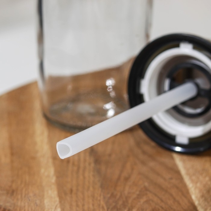 Ёмкость для масла и уксуса с дозатором Magistro, 500 мл, цвет чёрный Ёмкость для масла и уксуса с дозатором Magistro, 500 мл, цвет чёрный