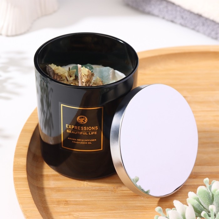 Свеча ароматическая  Свеча ароматическая "Aromatic Candle", английская груша и фрезия