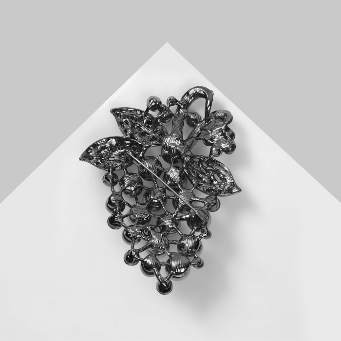 Брошь &laquo;Виноград&raquo; пушистая гроздь, цвет серый
