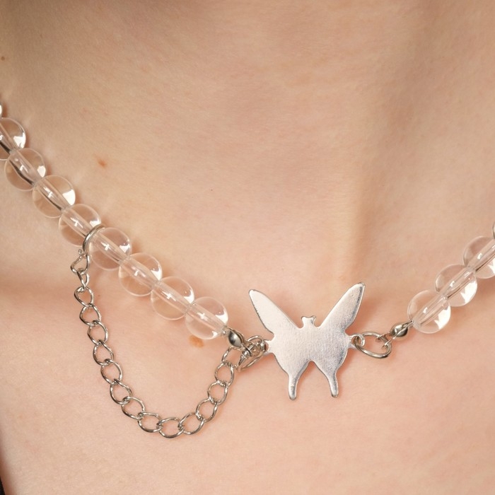 Чокер «Бабочка» с цепочкой, цвет белый в серебре, L= 40 см Чокер «Бабочка» с цепочкой, цвет белый в серебре, L= 40 см