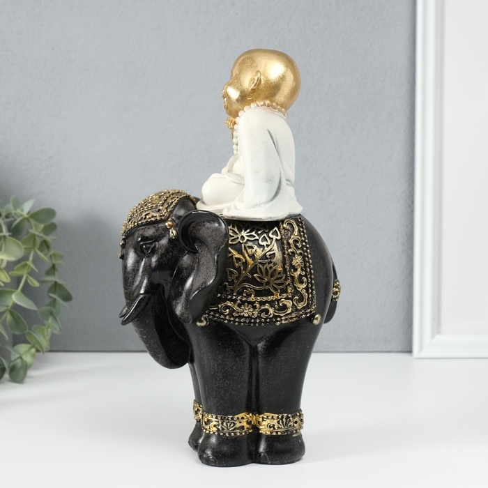 Сувенир полистоун  Сувенир полистоун "Маленький весёлый Будда на чёрном слоне" 14х14х26 см