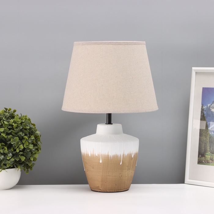 Лампа настольная Лампа настольная "Клауд" 1х40Вт Е27 латте 25х25х38,,5см