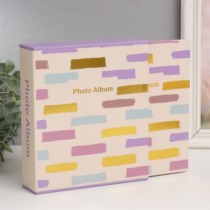 Фотоальбом на 100 фото 13х18 см Фотоальбом на 100 фото 13х18 см "Яркие мазки" в коробке МИКС 5,5х18х20 см