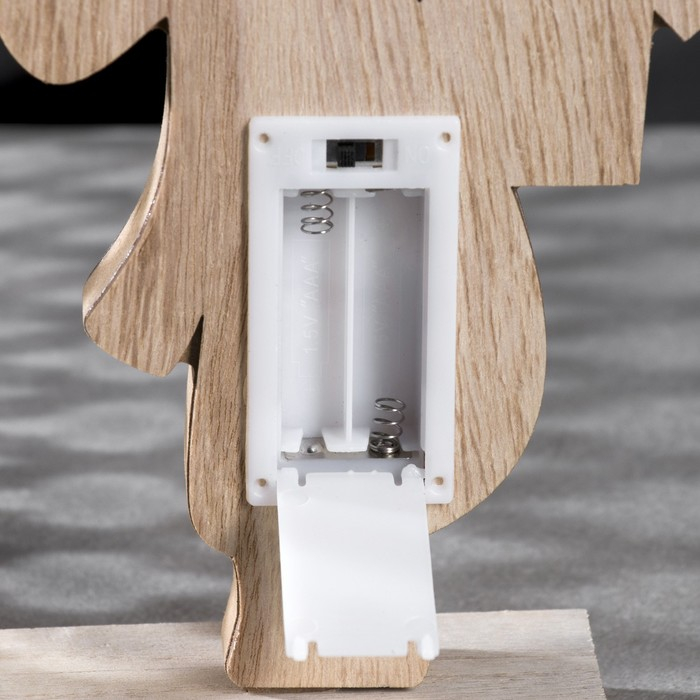 Светодиодная фигура «Снеговик» 11 × 21 × 5 см, дерево, батарейки ААх2 (не в комплекте), свечение тёплое белое Светодиодная фигура «Снеговик» 11 × 21 × 5 см, дерево, батарейки ААх2 (не в комплекте), свечение тёплое белое