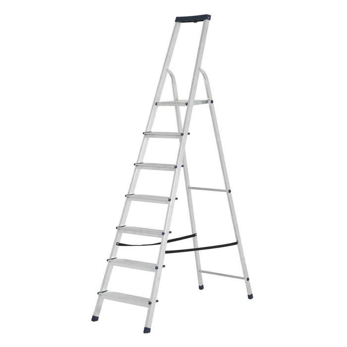 Стремянка ТУНДРА, алюминиевая, с органайзером, 7 ступеней, 1460 мм Стремянка ТУНДРА, алюминиевая, с органайзером, 7 ступеней, 1460 мм