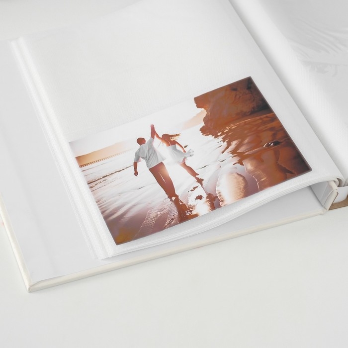 Фотоальбом на 100 фото кожзам 10х15 см Фотоальбом на 100 фото кожзам 10х15 см "Тайна любви" в коробке 4х22х23 см