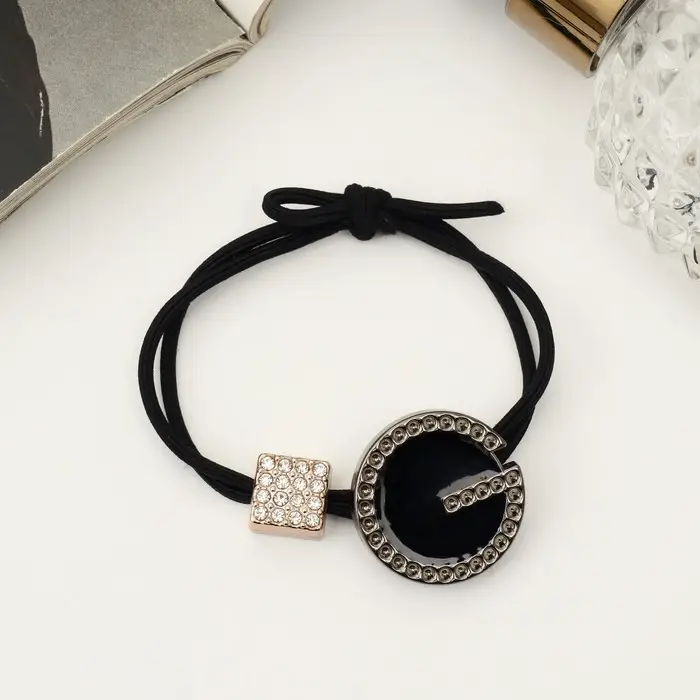 Резинка для волос Резинка для волос "Кэли" квадрат блеск пуговка, 5 см