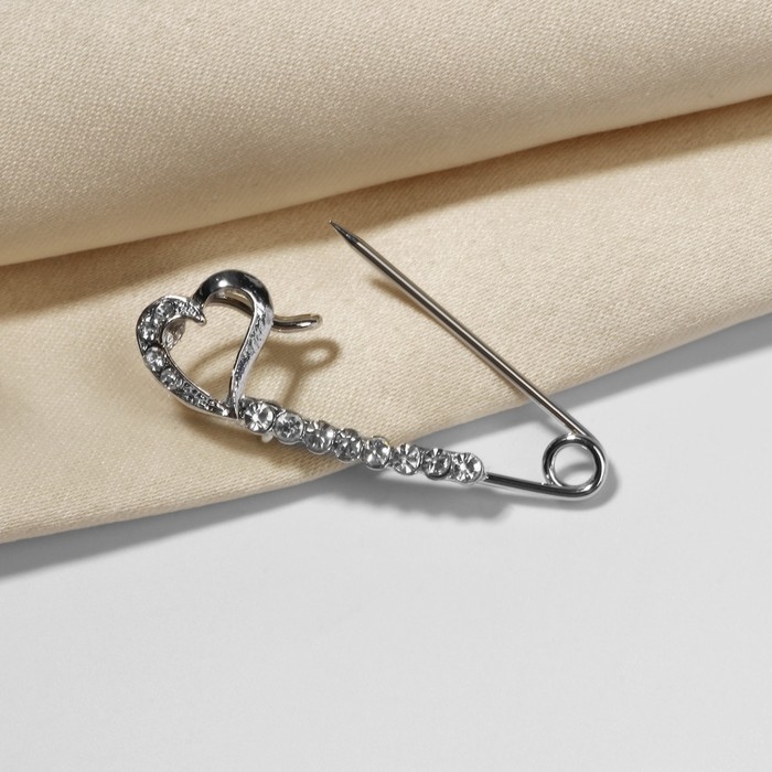 Булавка малая «Сердце», 3,5 см, цвет белый в серебре Булавка малая «Сердце», 3,5 см, цвет белый в серебре