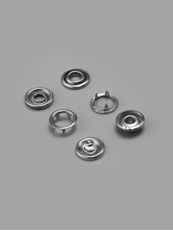 Кнопки рубашечные, открытые, d=9.5 мм, 140 шт., в пластиковом органайзере Кнопки рубашечные, открытые, d=9.5 мм, 140 шт., в пластиковом органайзере