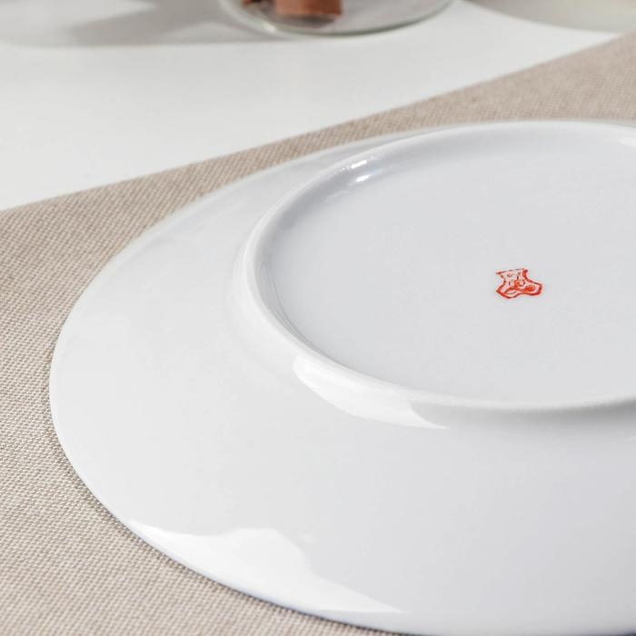 Тарелка фарфоровая «Иллюзия», d=20 см Тарелка фарфоровая «Иллюзия», d=20 см