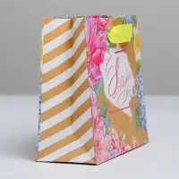 Пакет подарочный крафтовый горизонтальный, упаковка, &laquo;С 8 Марта&raquo;, S 15 х 12 х 5.5 см