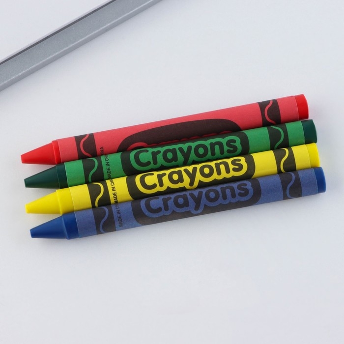 Набор: блок листов с раскраской и восковые мелки «С 8 марта» Набор: блок листов с раскраской и восковые мелки «С 8 марта»