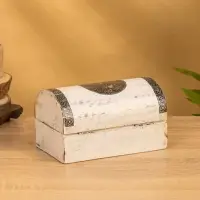 Сундучок "Солнце ацтеков" 19х12х11 см, манговое дерево, белый антик Сундучок "Солнце ацтеков" 19х12х11 см, манговое дерево, белый антик