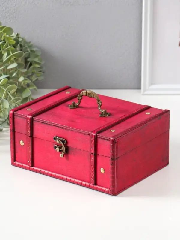 Шкатулка для украшений &laquo;Сундучок. Средневековье&raquo;, дерево, с клёпками, 9.5&times;22&times;15.5 см