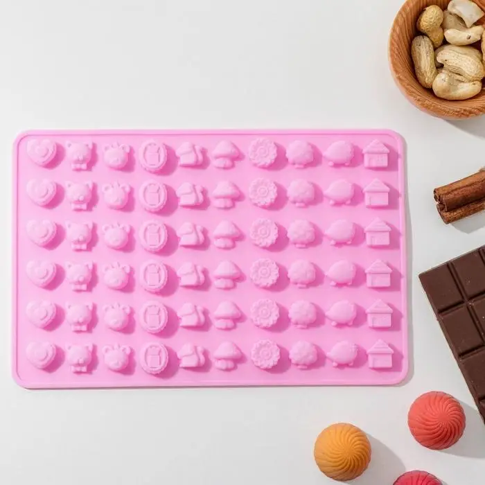 Форма для мармелада «Домик в лесу», силикон, 21×13,7×1 см, 60 ячеек, цвет МИКС Форма для мармелада «Домик в лесу», силикон, 21×13,7×1 см, 60 ячеек, цвет МИКС