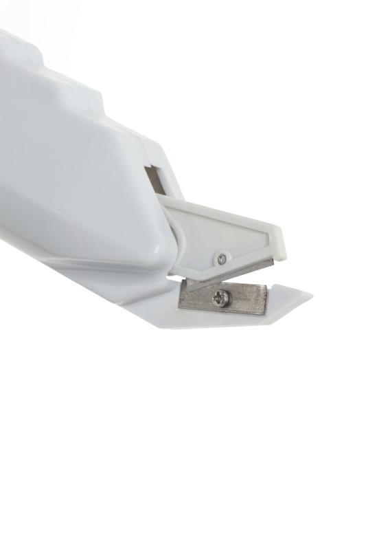 Ножницы аккумуляторные ТУНДРА, для работы с тканью, 2хАА