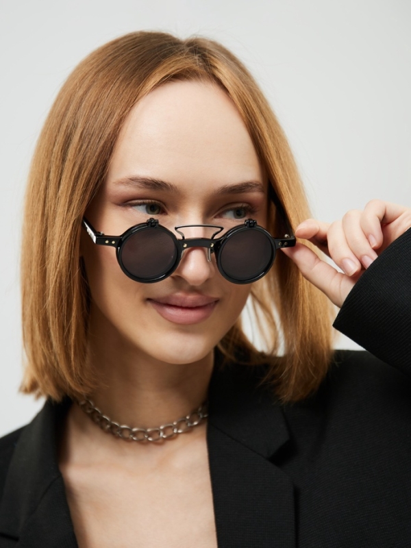 Очки солнечные раскладные, uv 400, дужка 14.5 см, ширина 13.7 см, линза 3.8 х 3.8 см Очки солнечные раскладные, uv 400, дужка 14.5 см, ширина 13.7 см, линза 3.8 х 3.8 см