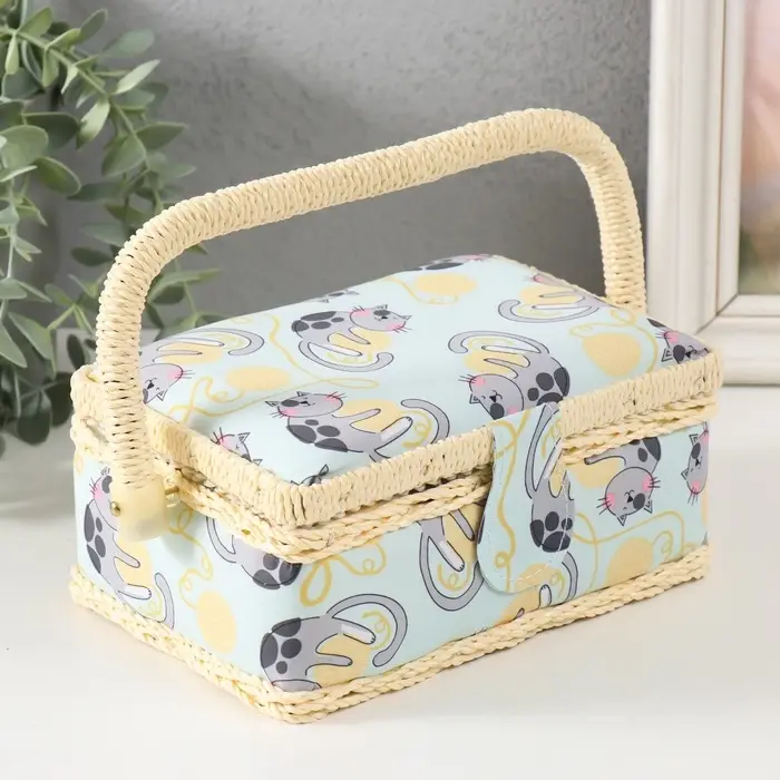 Шкатулка для рукоделия и шитья &laquo;Котята на клубках&raquo;, хранение ниток, иголок, мелочи, 18&times;12&times;9.5 см